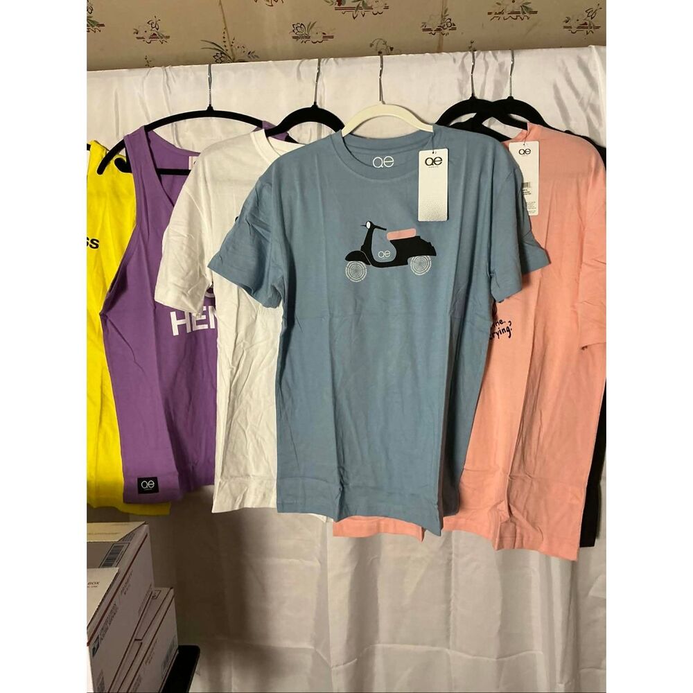 🔥SELLER BUNDLE 10 pcs MIX SIZES & STYLES UNISEX T SHIRTS  🔥 - Picture 5 of 5